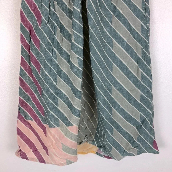 NWT O’Neill Multi Color Top Size XS - Picture 6 of 7